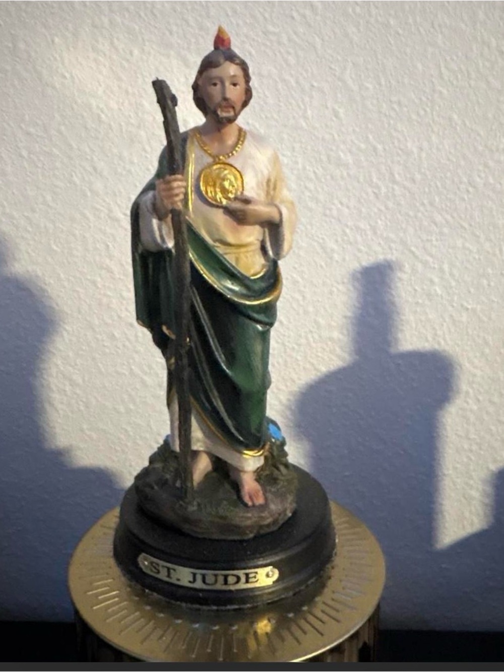 St. Jude Home Art Figurine in Green and White